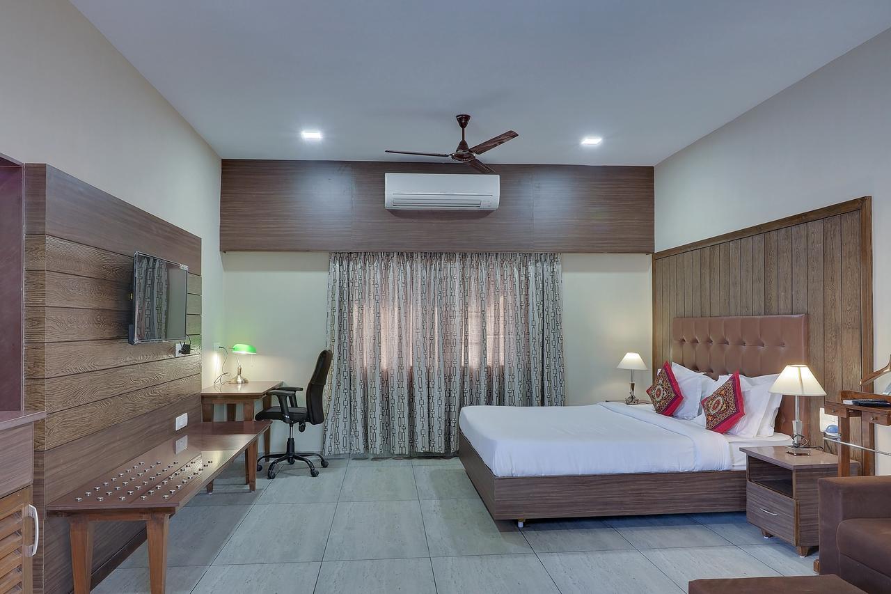 The Royal Safari Camps Hotel Bajāna Buitenkant foto